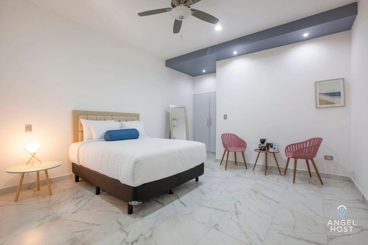 לה פז Downtown Room With Pool Bbq And Near All The Hotspots מראה חיצוני תמונה