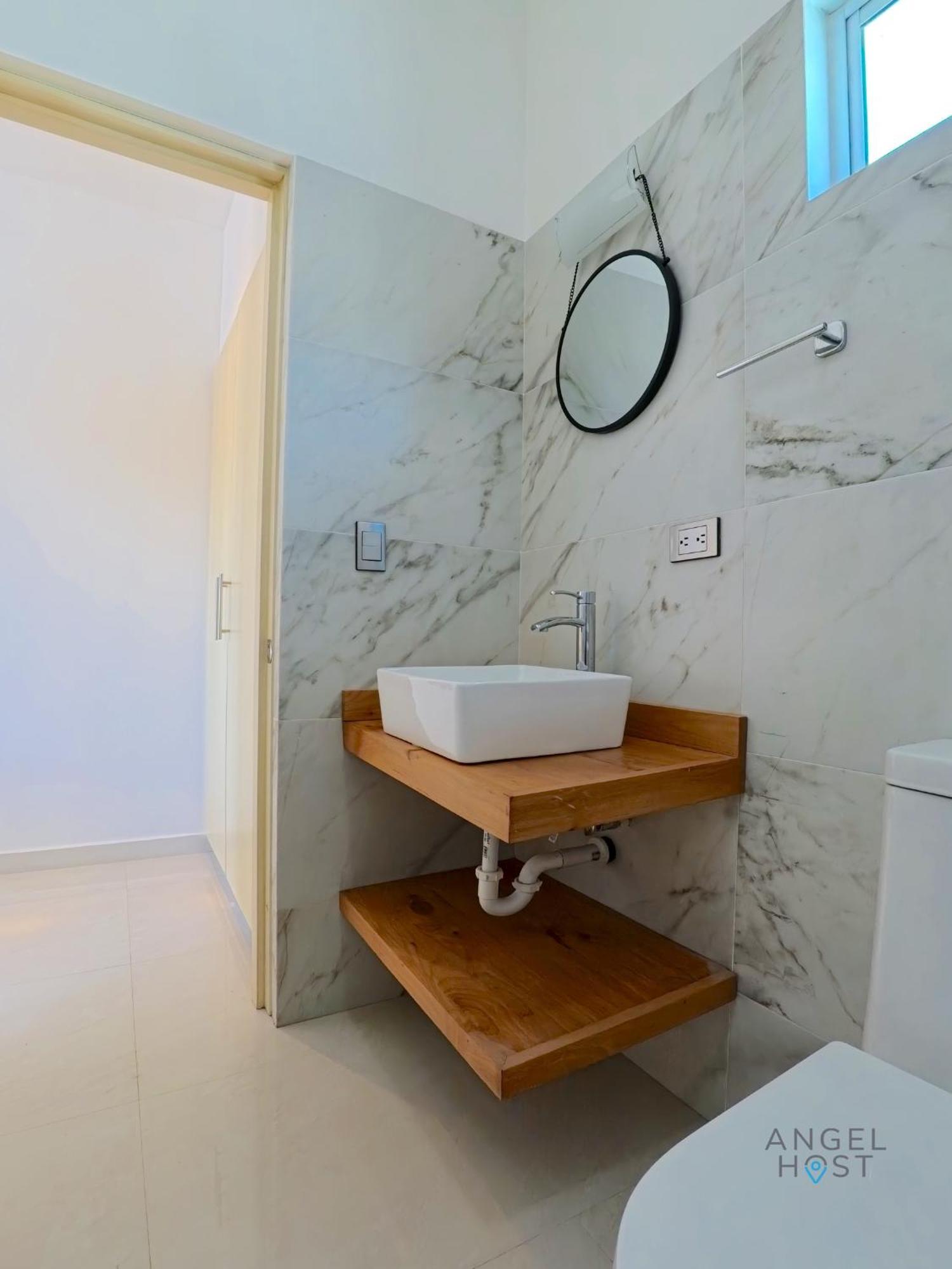 לה פז Downtown Room With Pool Bbq And Near All The Hotspots מראה חיצוני תמונה
